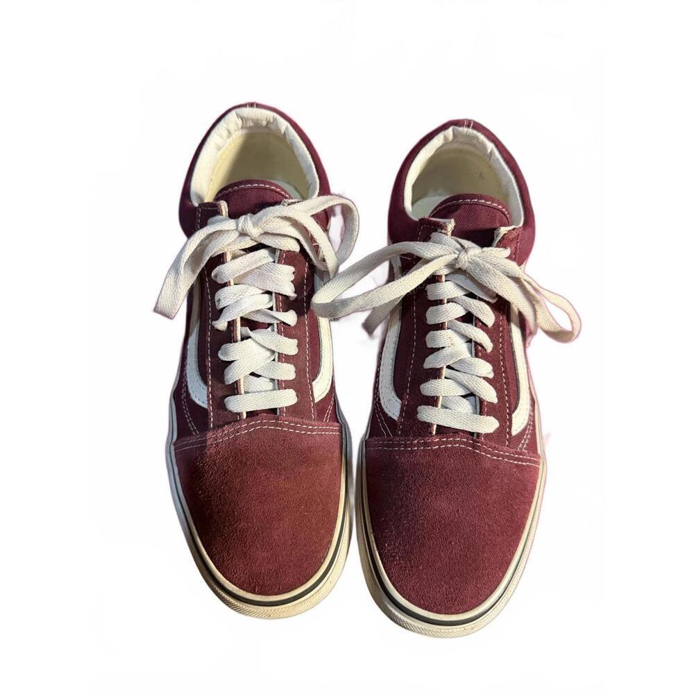 Vans Old Skool Burgundy Suede Sneakers size 8 men and 9.5 women
